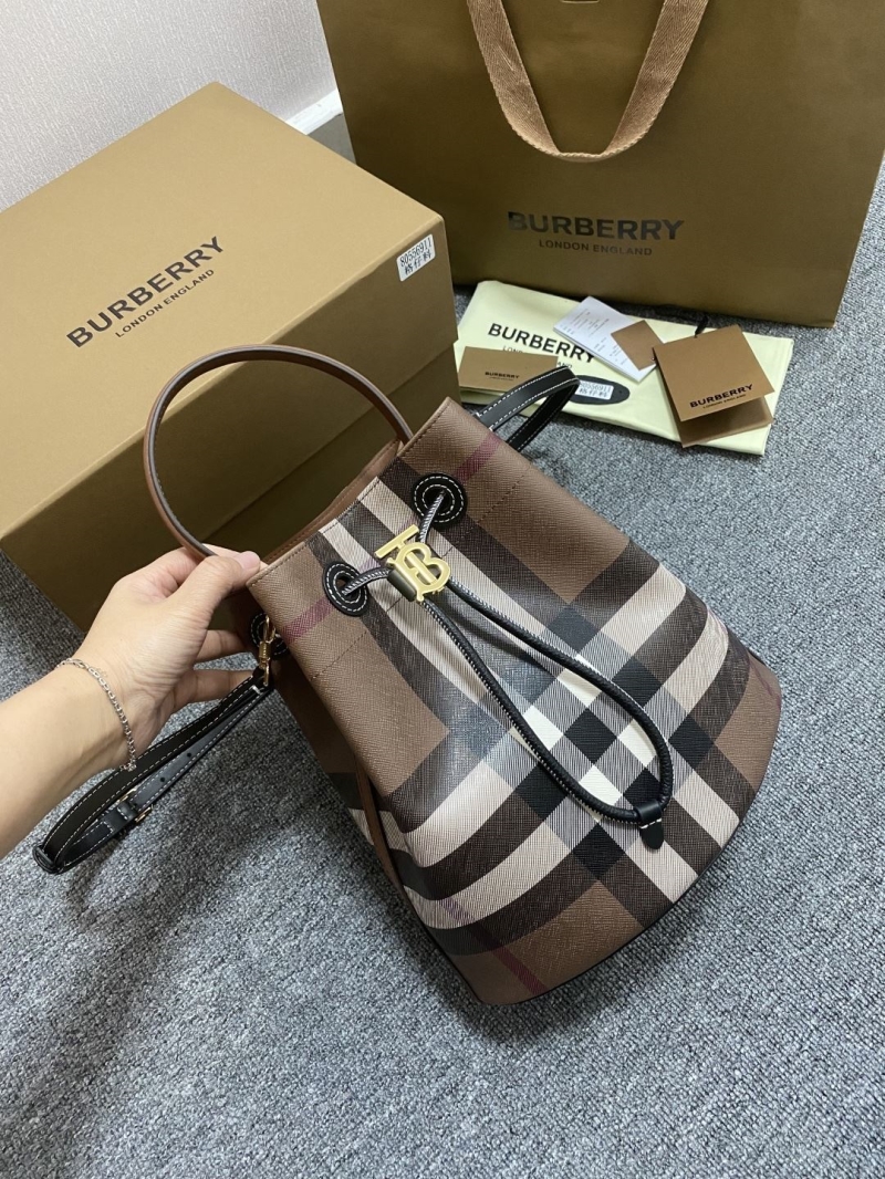 Bv*b*rry bucket bags